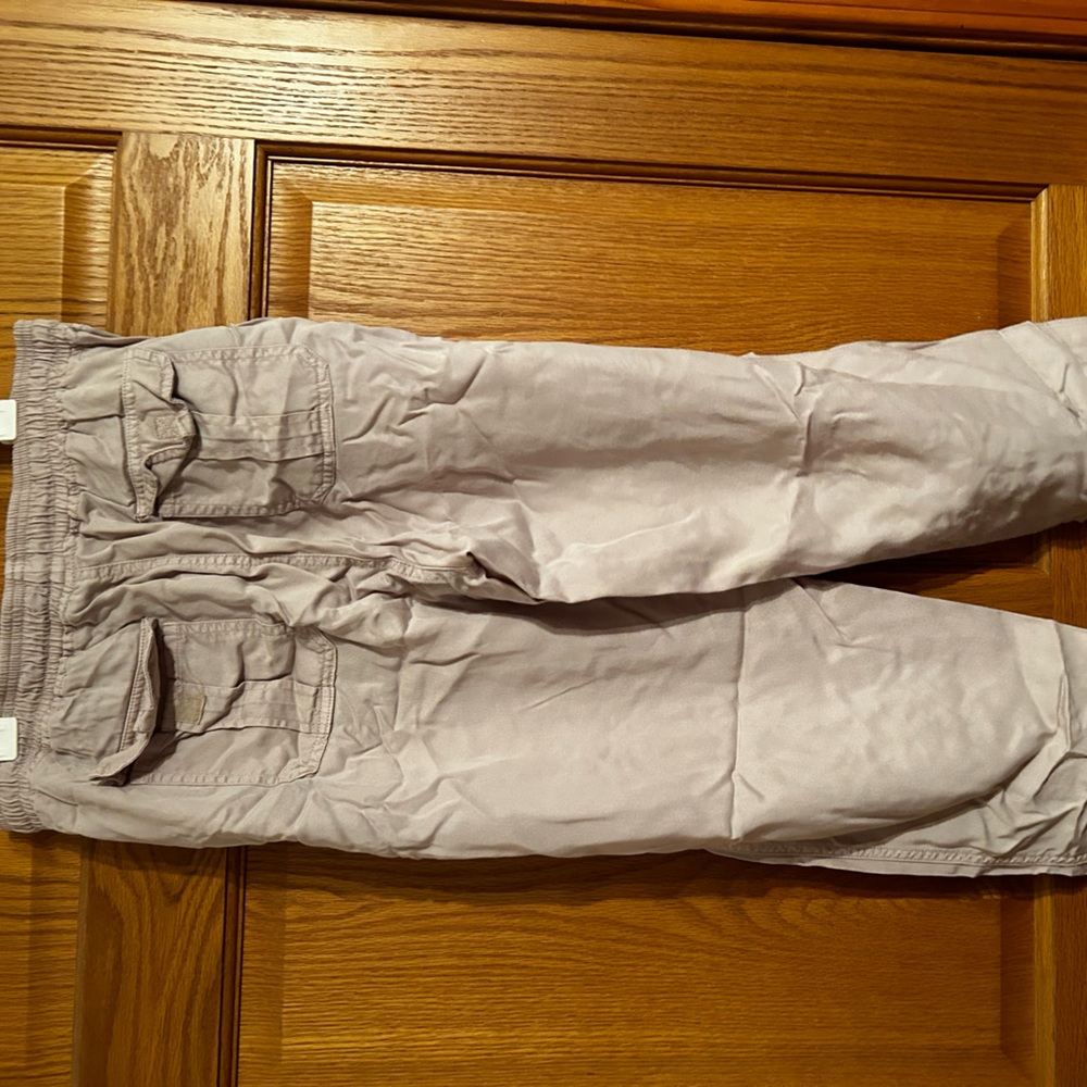 Cream cargo pants size L